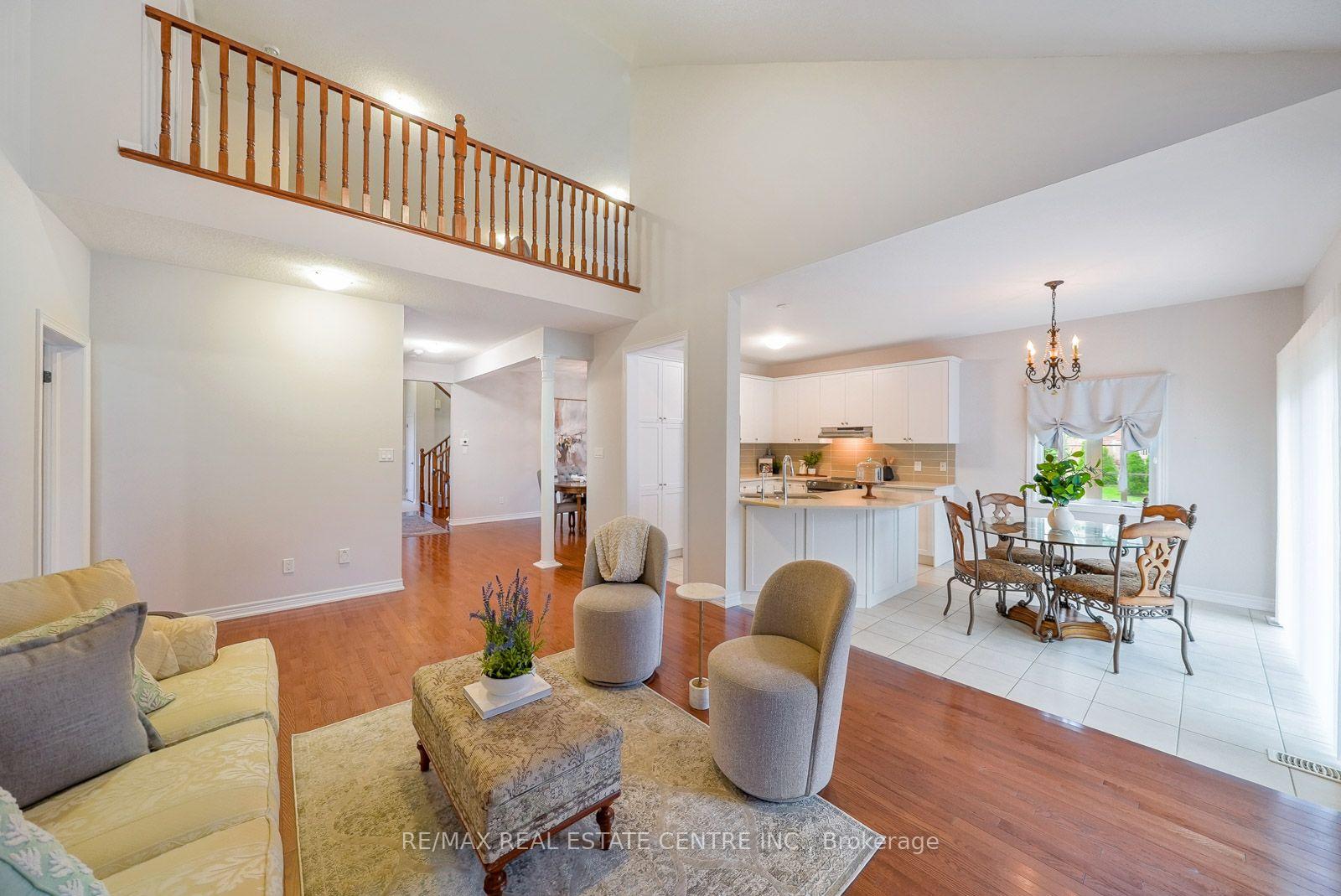 Photo 17 of 18 Seedhouse Road, Brampton, Sandringham-Wellington — HOMEH