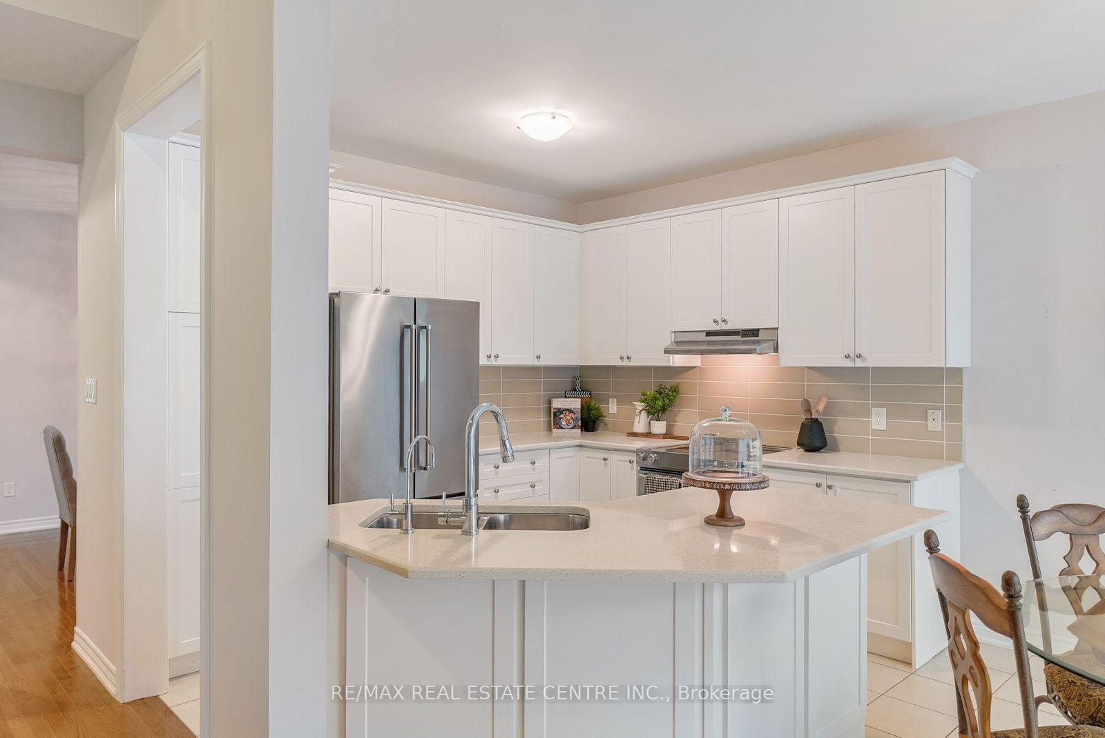 Photo 19 of 18 Seedhouse Road, Brampton, Sandringham-Wellington — HOMEH