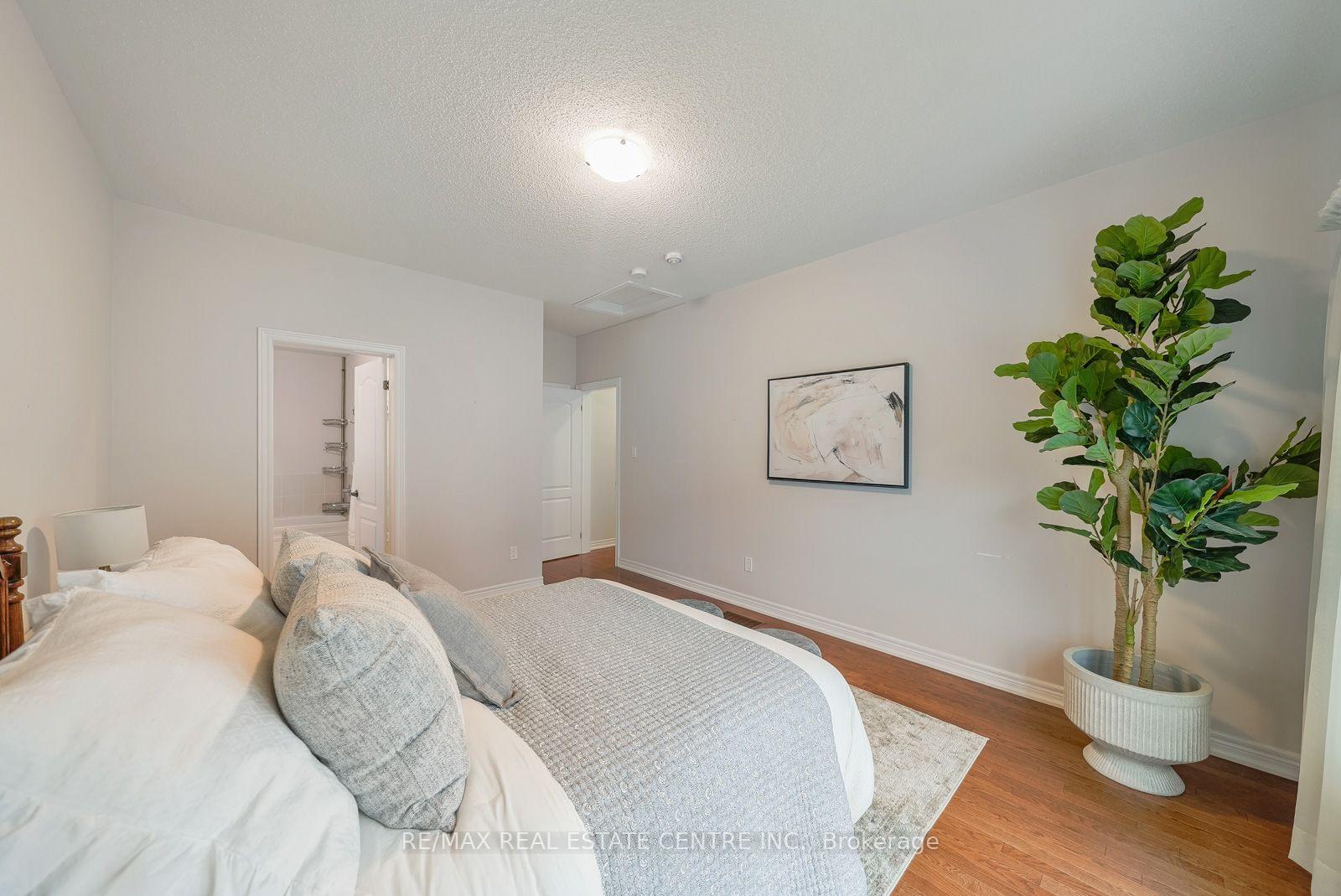 Photo 27 of 18 Seedhouse Road, Brampton, Sandringham-Wellington — HOMEH