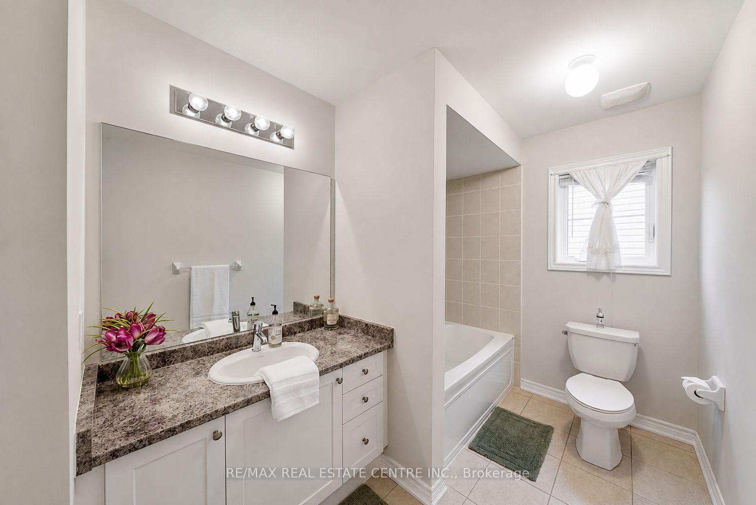 Photo 39 of 18 Seedhouse Road, Brampton, Sandringham-Wellington — HOMEH
