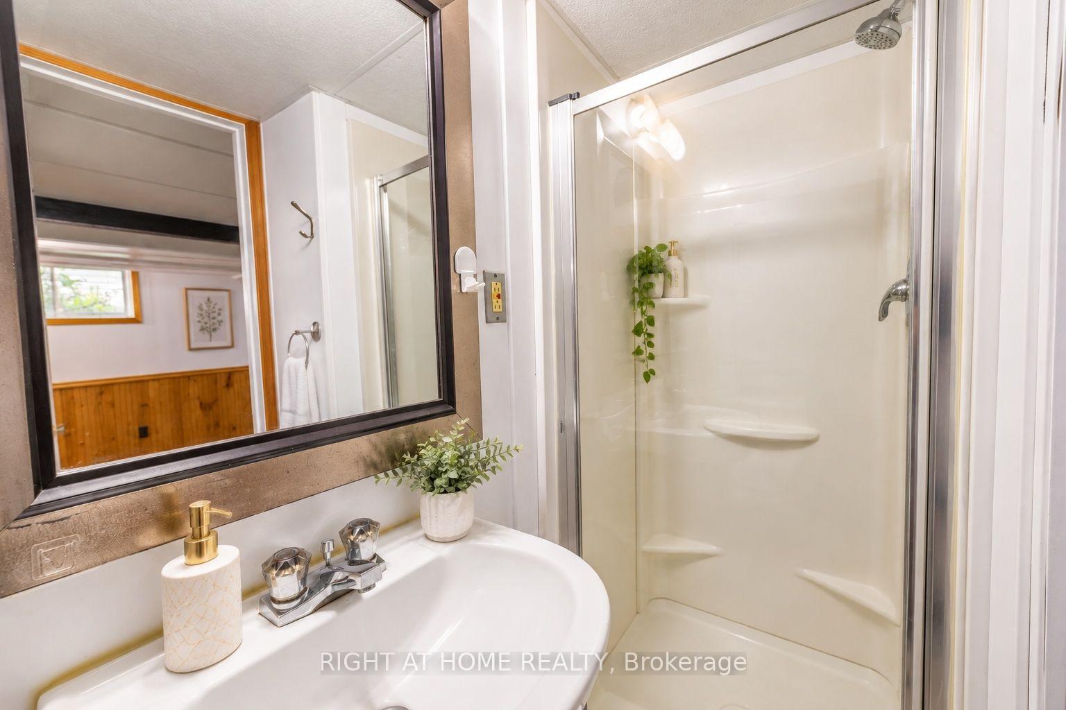 Photo 17 of 9 Ruttan Street, Thunder Bay, Shuniah — HOMEH