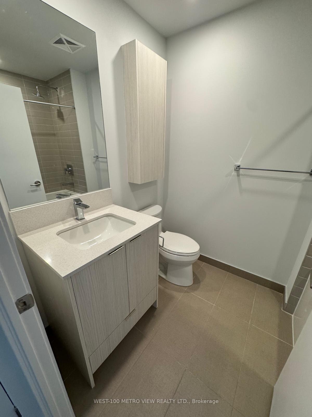 Photo 9 of Unit 2402, 430 Square One Drive, Mississauga, Creditview — HOMEH