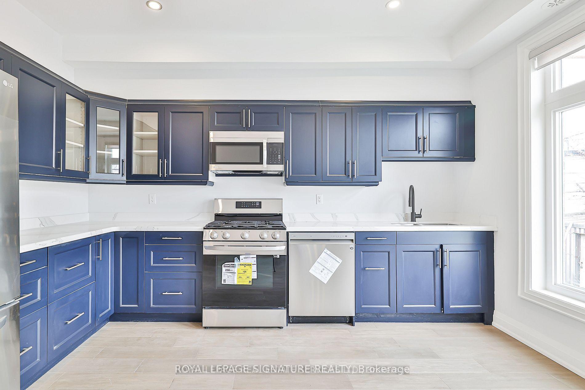 Photo 3 of Unit Main, 60 Belvidere Avenue, Toronto, Humewood-Cedarvale — HOMEH