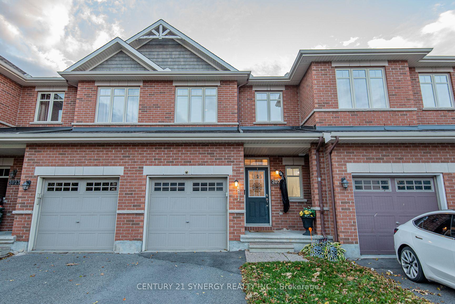 Photo 2 of 2025 Pennyroyal Crescent, Ottawa, Notting Hill/Summerside — HOMEH