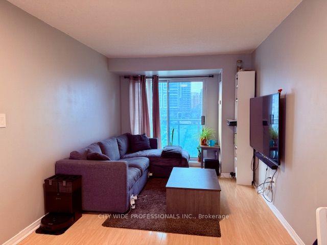 Photo 6 of Unit 509, 39 Oneida Crescent, Richmond Hill, Langstaff — HOMEH