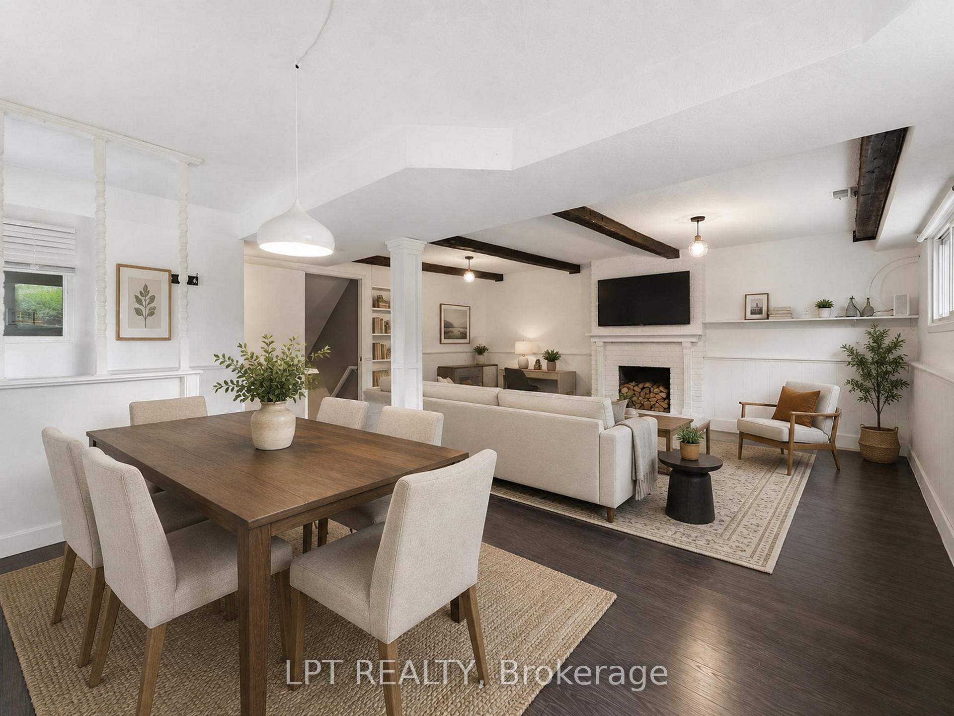 Photo 20 of 208 Deveron Crescent, London, South T — HOMEH
