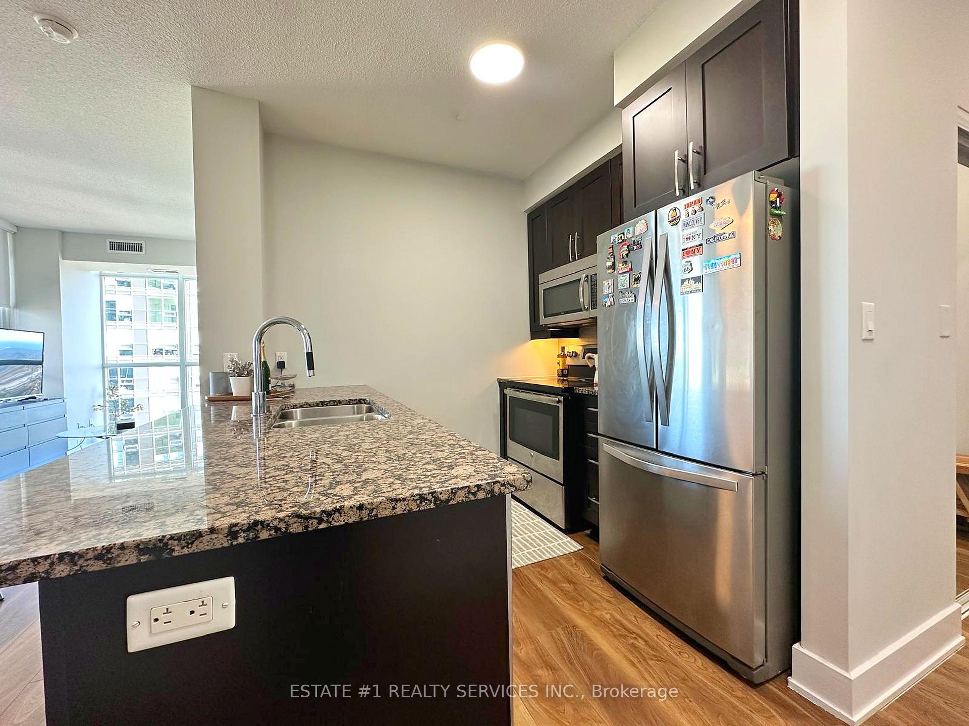 Photo 4 of Unit Lph2, 4065 Brickstone Mews, Mississauga, Creditview — HOMEH