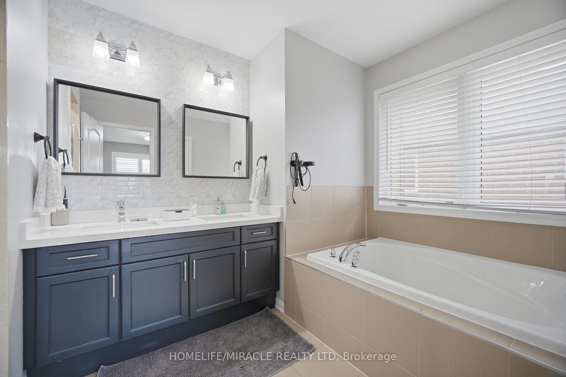 Photo 24 of 33 Klemscott Road, Brampton, Fletcher's Meadow — HOMEH