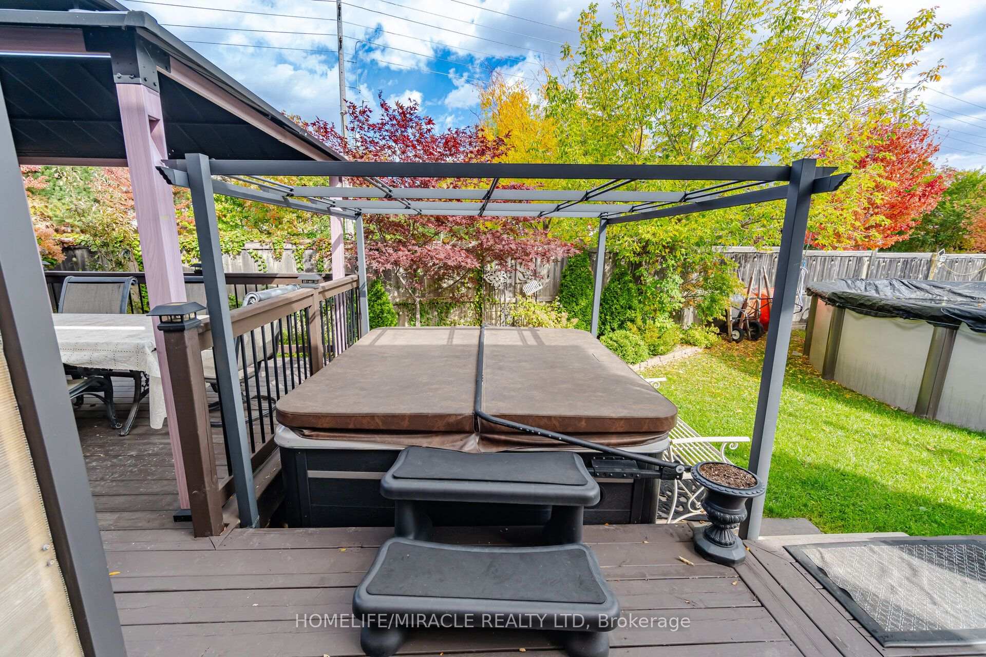 Photo 45 of 33 Klemscott Road, Brampton, Fletcher's Meadow — HOMEH