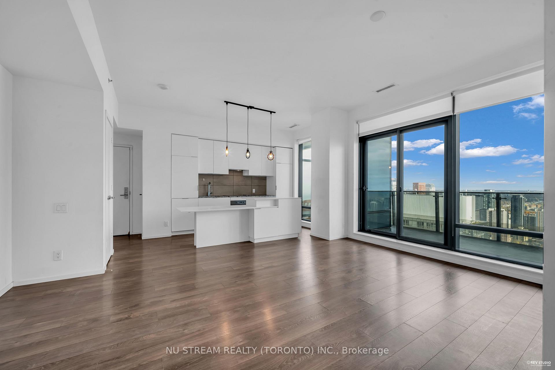 Photo 7 of Unit 4806, 5 St Joseph Street, Toronto, Bay Street Corridor — HOMEH