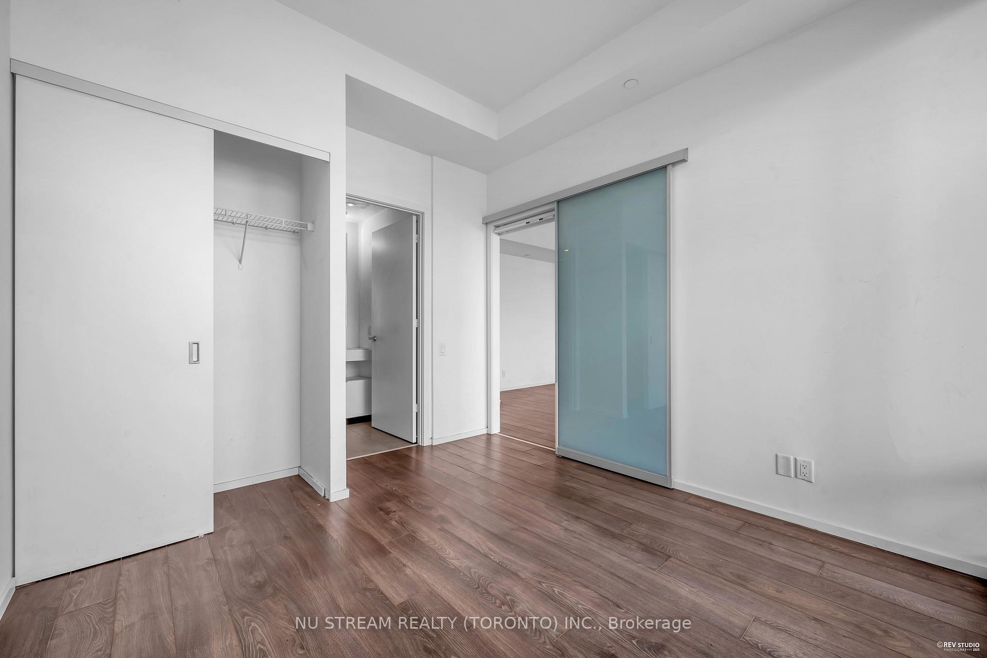 Photo 10 of Unit 4806, 5 St Joseph Street, Toronto, Bay Street Corridor — HOMEH