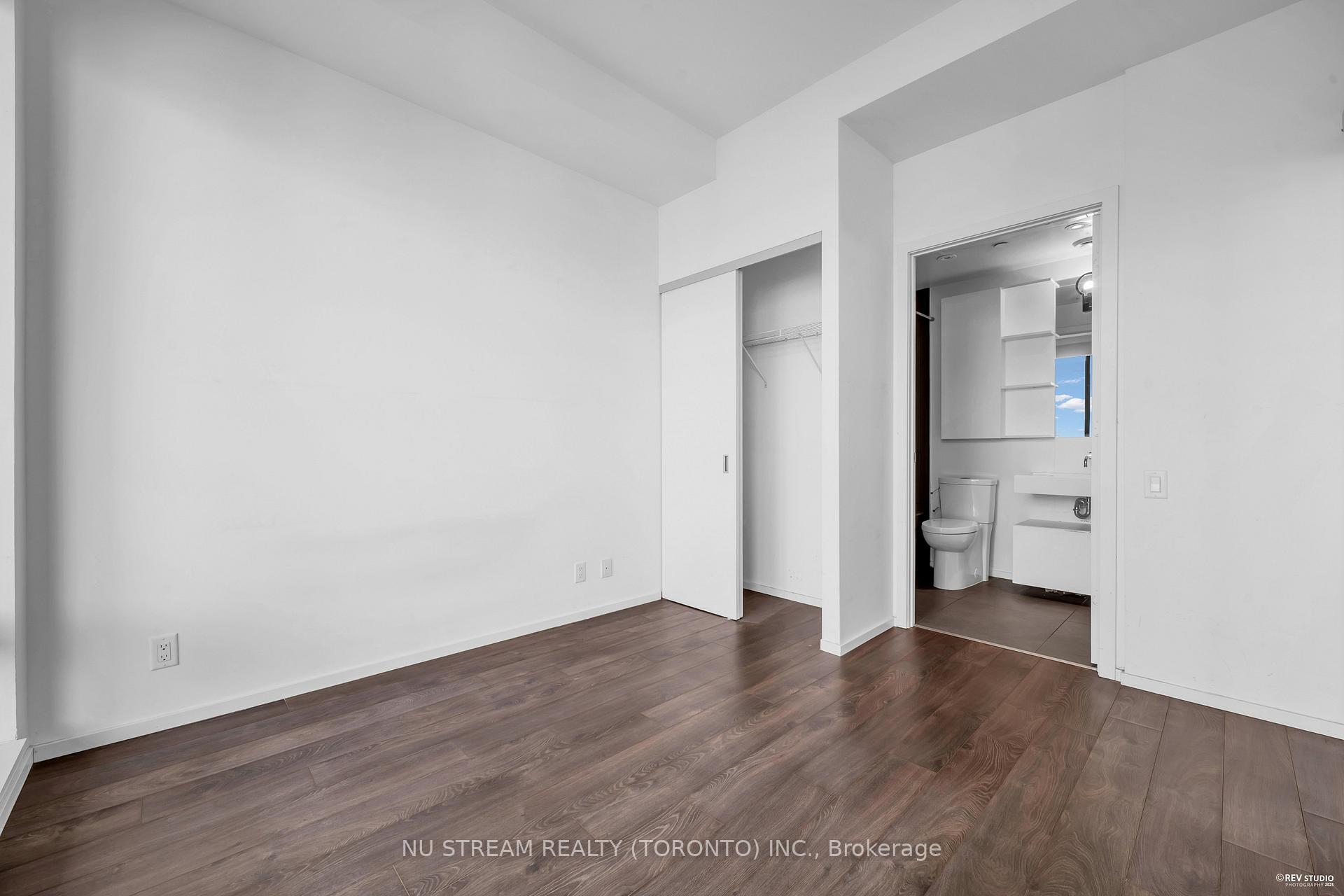 Photo 11 of Unit 4806, 5 St Joseph Street, Toronto, Bay Street Corridor — HOMEH