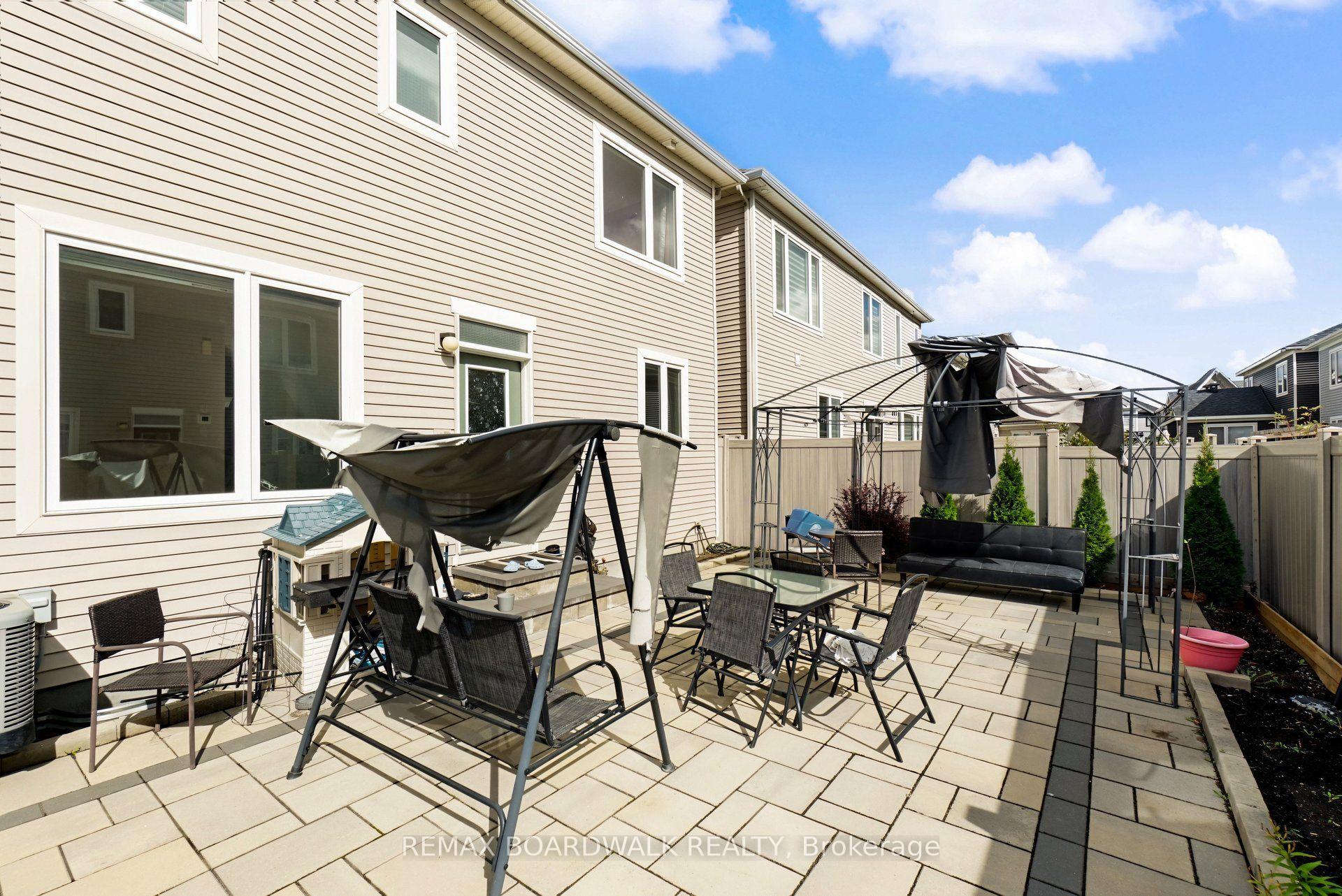Photo 29 of 1008 Carden Lane, Ottawa, Chapel Hill South - Orleans Village — HOMEH