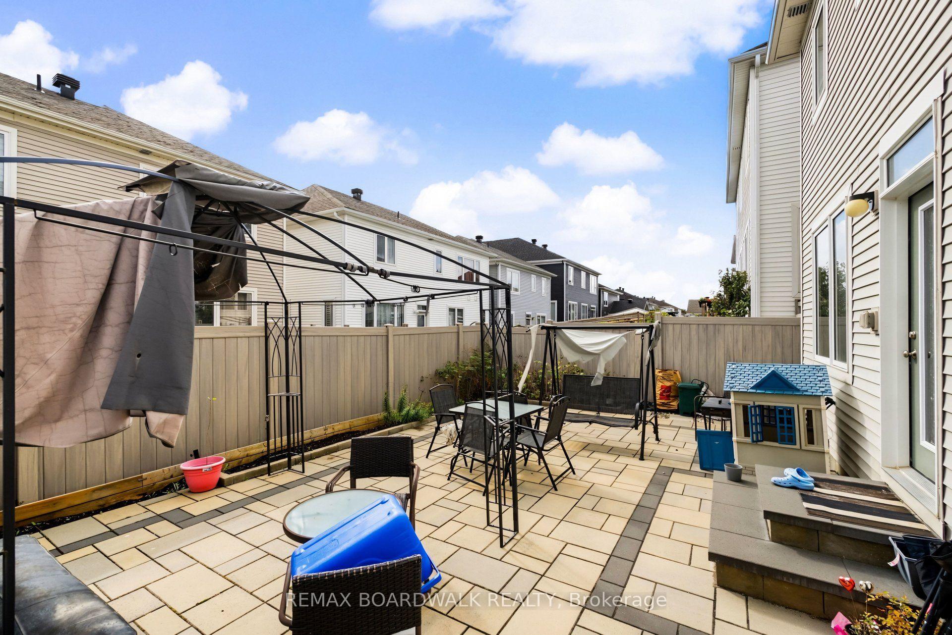 Photo 31 of 1008 Carden Lane, Ottawa, Chapel Hill South - Orleans Village — HOMEH