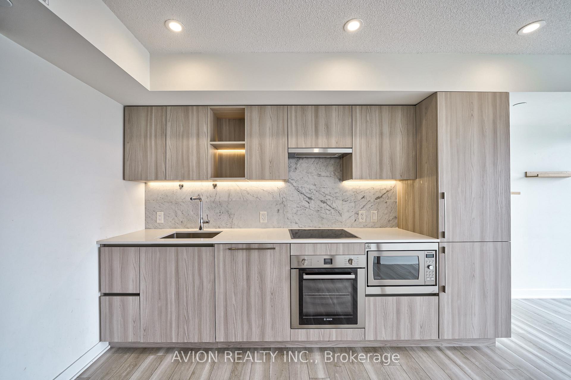 Photo 9 of Unit 1916, 17 Bathurst Street, Toronto, Waterfront Communities — HOMEH