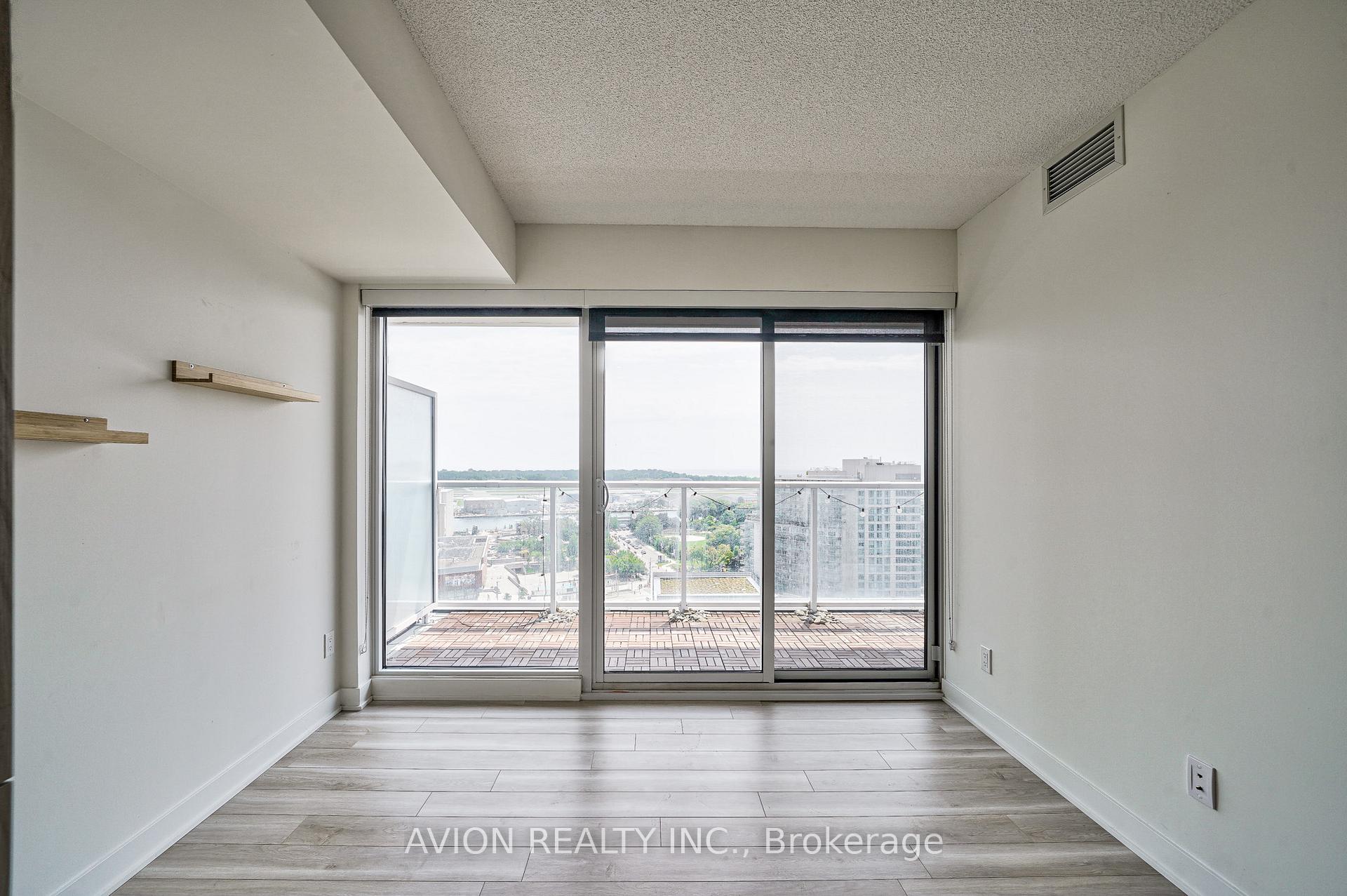 Photo 14 of Unit 1916, 17 Bathurst Street, Toronto, Waterfront Communities — HOMEH