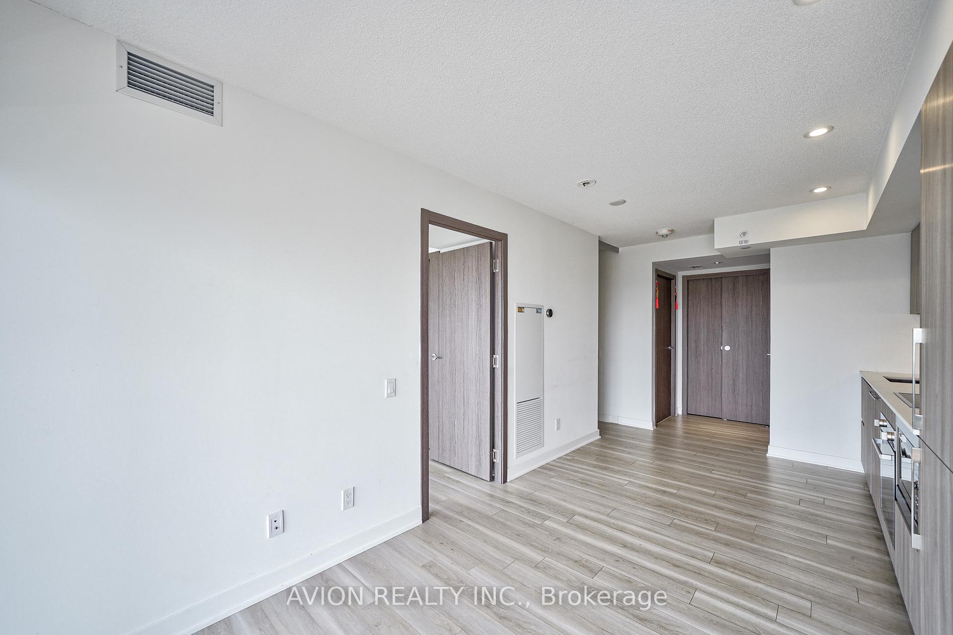 Photo 16 of Unit 1916, 17 Bathurst Street, Toronto, Waterfront Communities — HOMEH