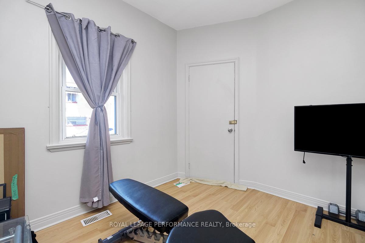 Photo 12 of 228 Carillon Street, Ottawa, Vanier — HOMEH