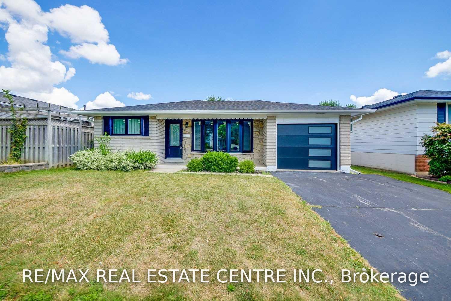 Photo 2 of 2134 Meadowbrook Road, Burlington, Mountainside — HOMEH