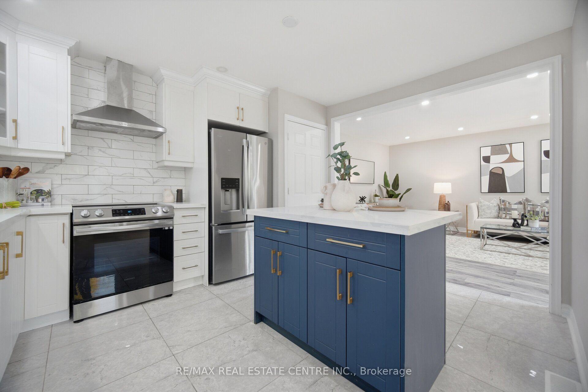 Photo 16 of 2134 Meadowbrook Road, Burlington, Mountainside — HOMEH