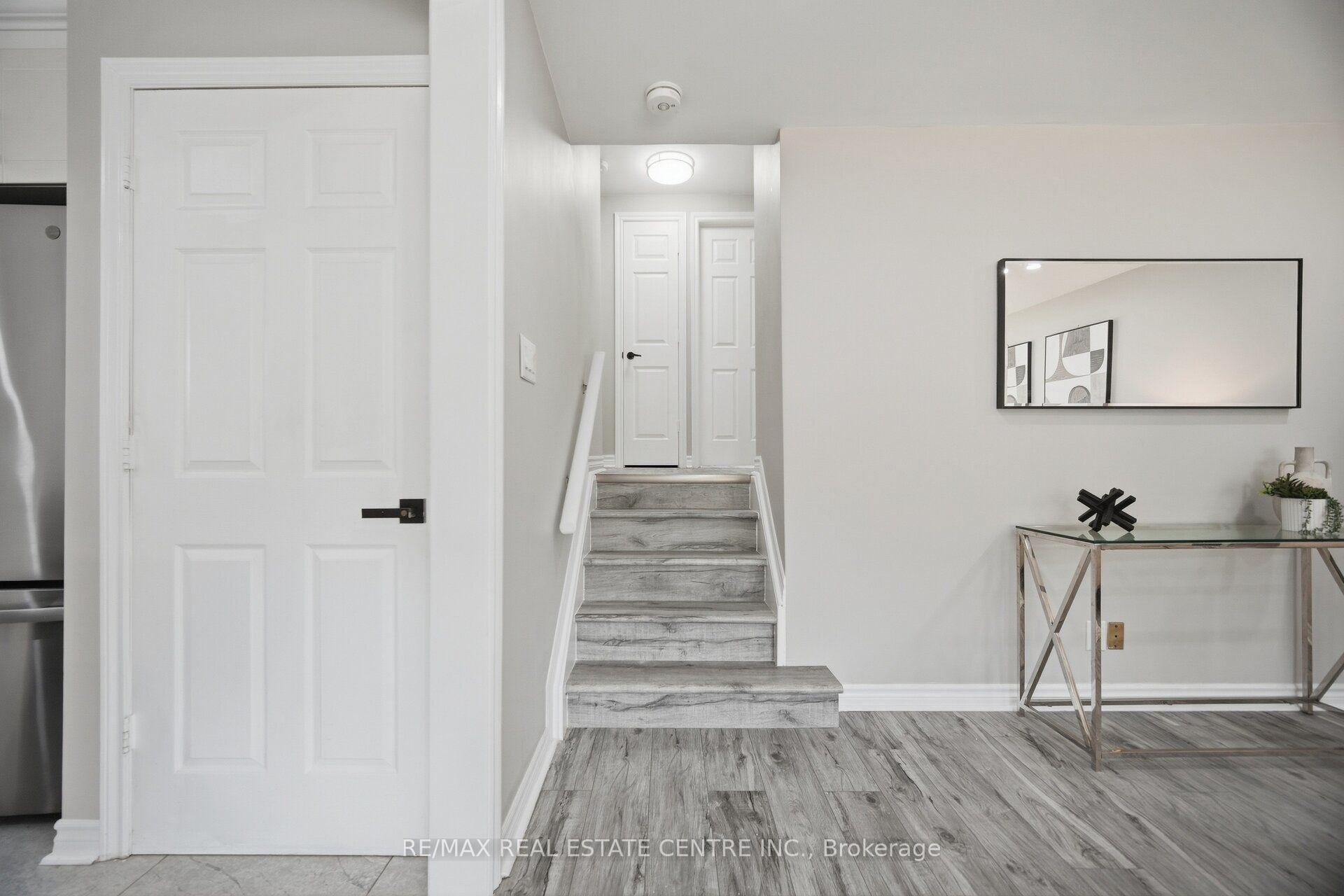 Photo 18 of 2134 Meadowbrook Road, Burlington, Mountainside — HOMEH