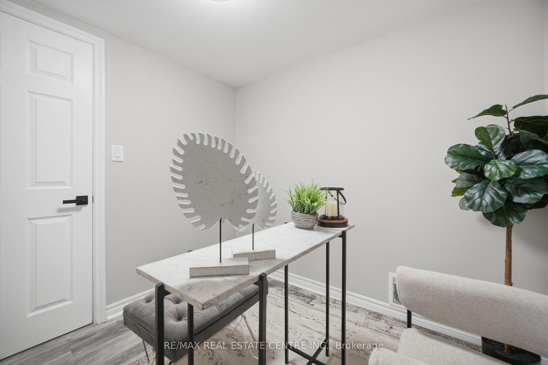 Photo 34 of 2134 Meadowbrook Road, Burlington, Mountainside — HOMEH