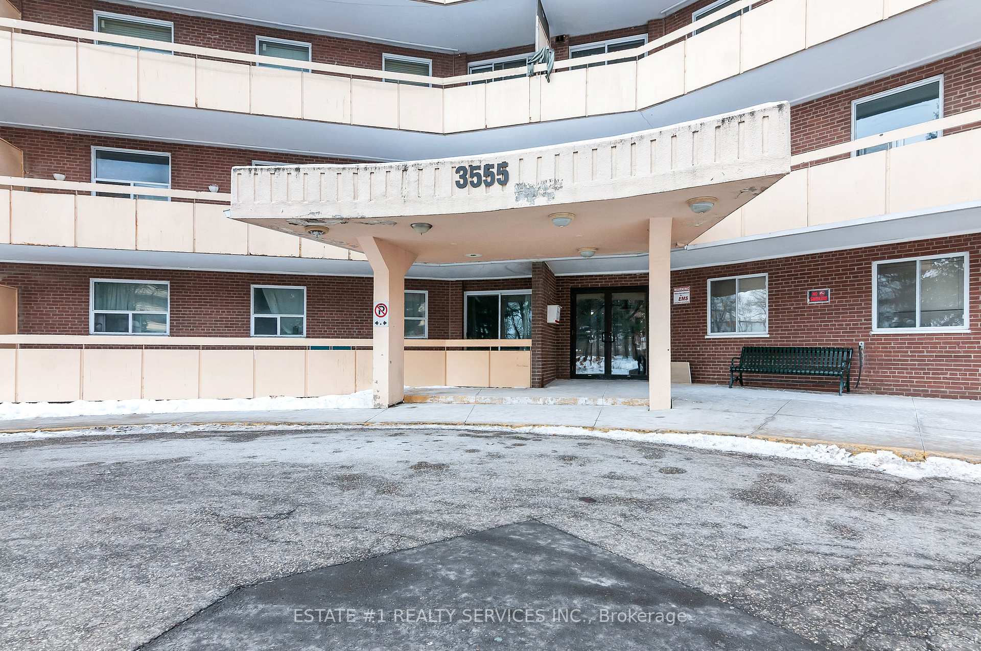 Photo 3 of Unit 402, 3555 Derry Road E, Mississauga, Malton — HOMEH