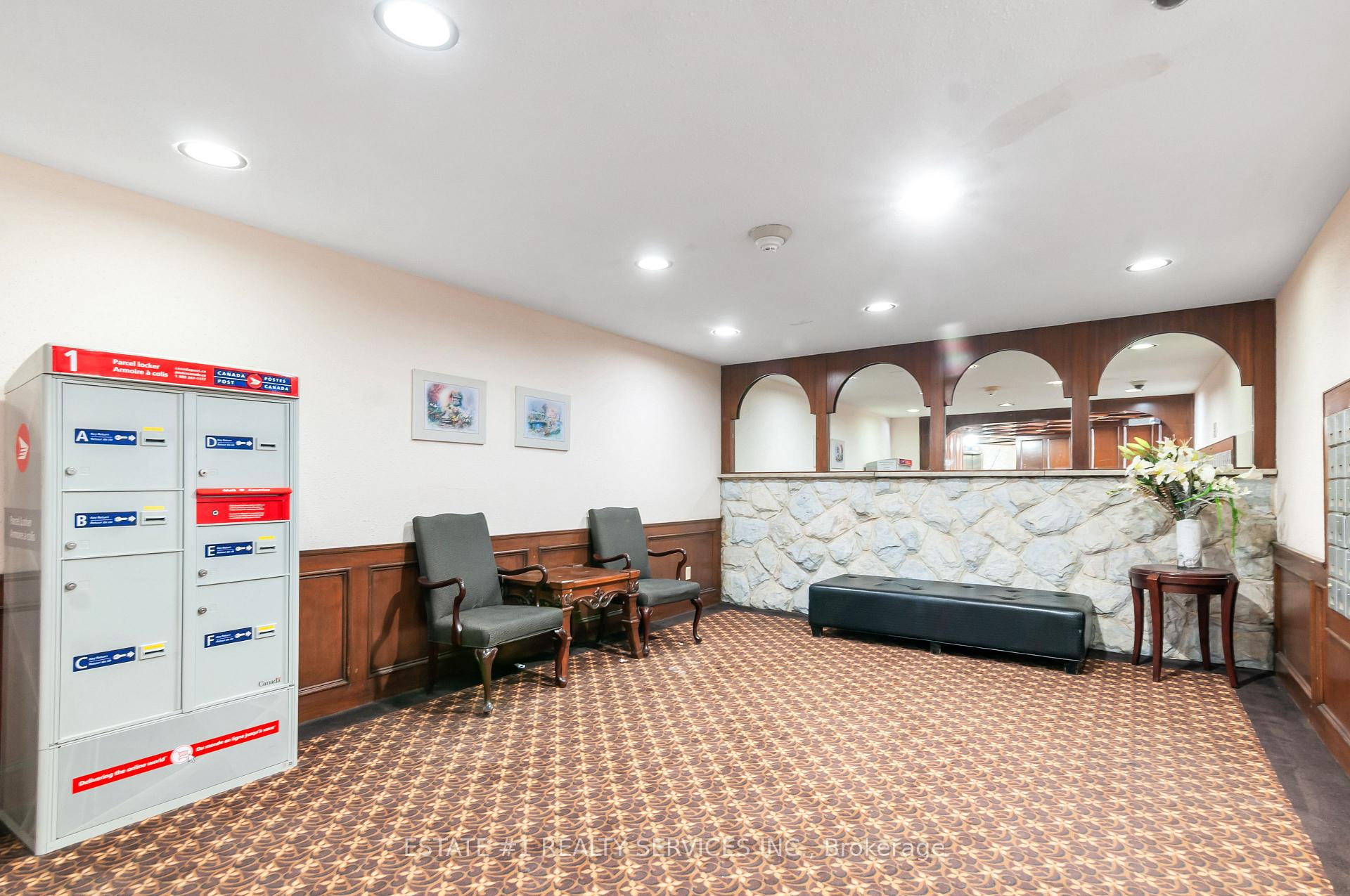 Photo 5 of Unit 402, 3555 Derry Road E, Mississauga, Malton — HOMEH