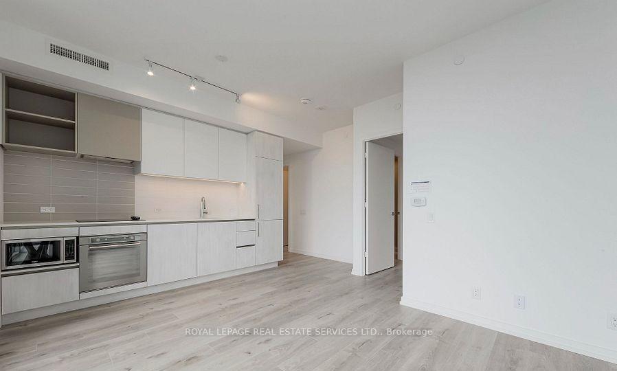 Photo 10 of Unit 2106, 7890 Jane Street, Vaughan, Vaughan Corporate Centre — HOMEH