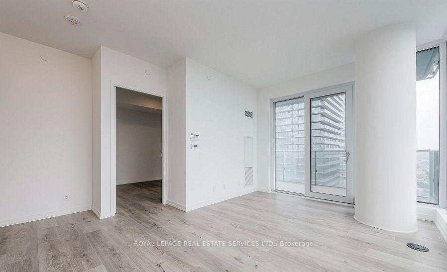 Photo 11 of Unit 2106, 7890 Jane Street, Vaughan, Vaughan Corporate Centre — HOMEH