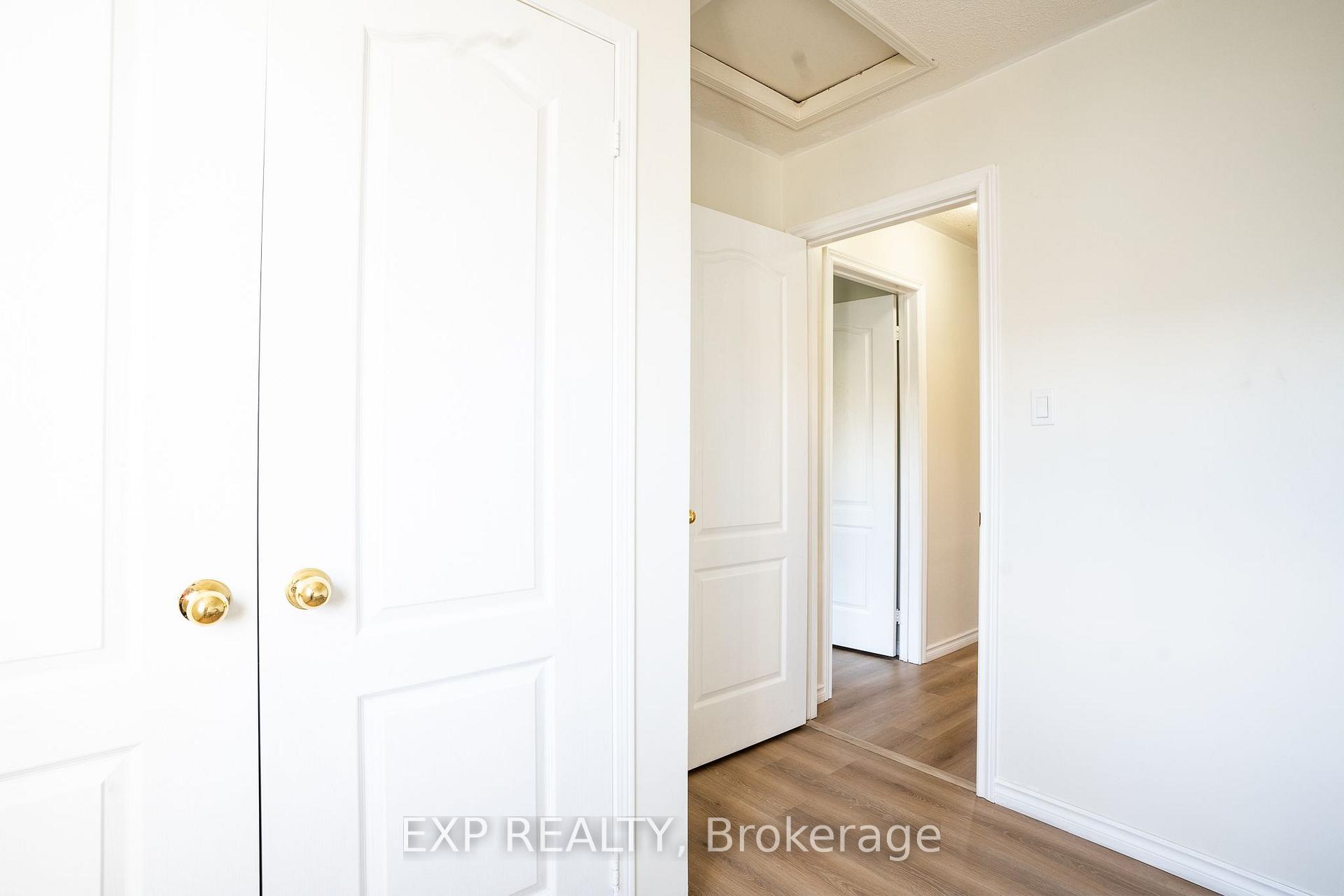 Photo 12 of 1892 Secretariat Place, Oshawa, Windfields — HOMEH