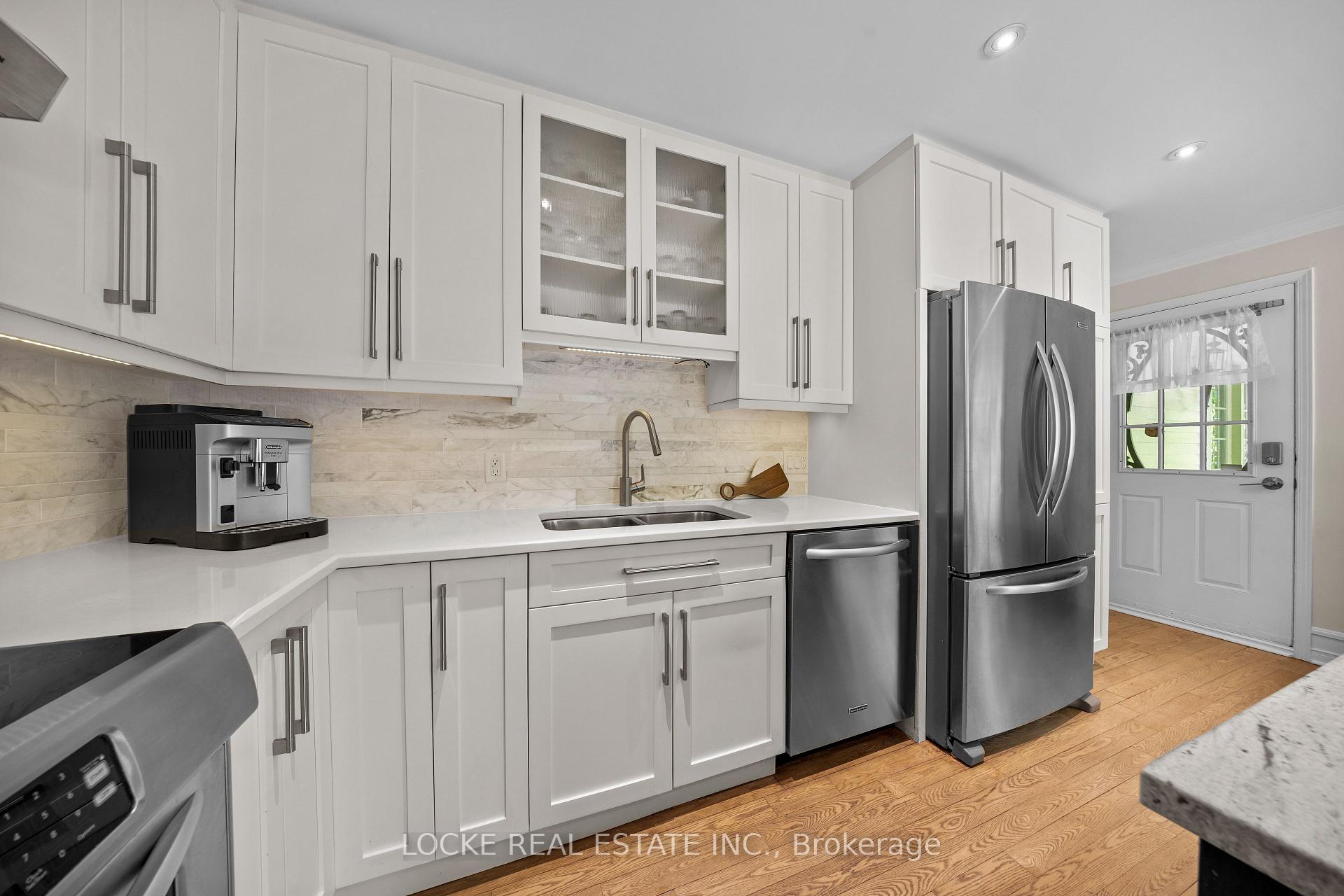 Photo 11 of 2207 Pleasantview Court, Ottawa, Cumberland West — HOMEH