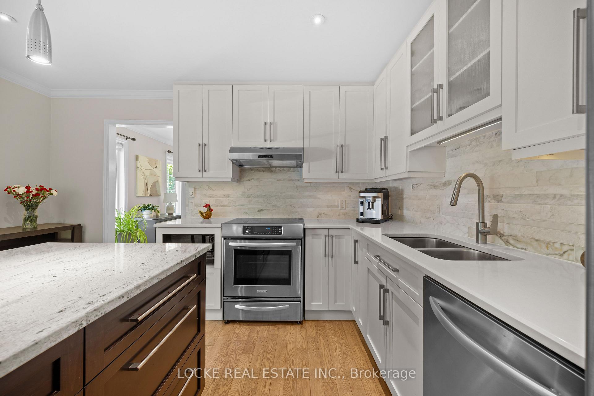 Photo 13 of 2207 Pleasantview Court, Ottawa, Cumberland West — HOMEH