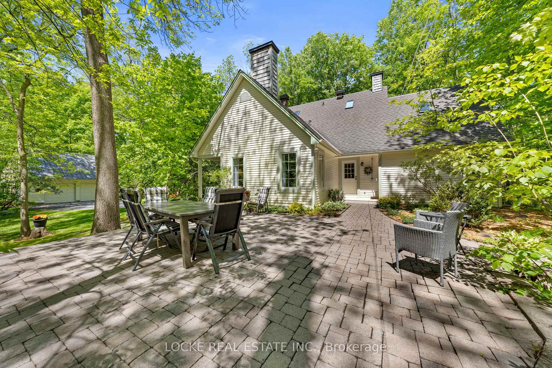 Photo 39 of 2207 Pleasantview Court, Ottawa, Cumberland West — HOMEH
