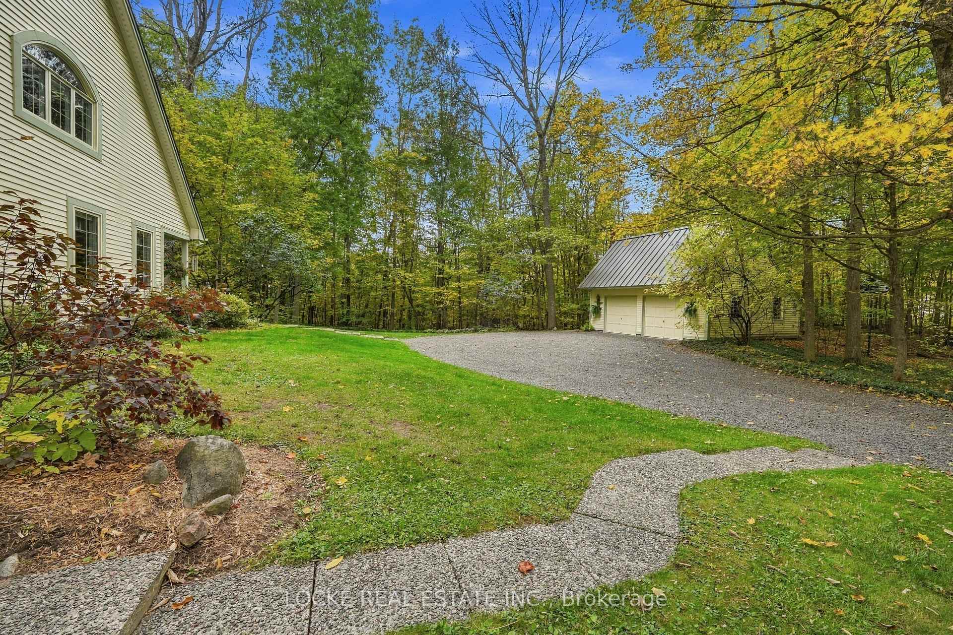 Photo 44 of 2207 Pleasantview Court, Ottawa, Cumberland West — HOMEH