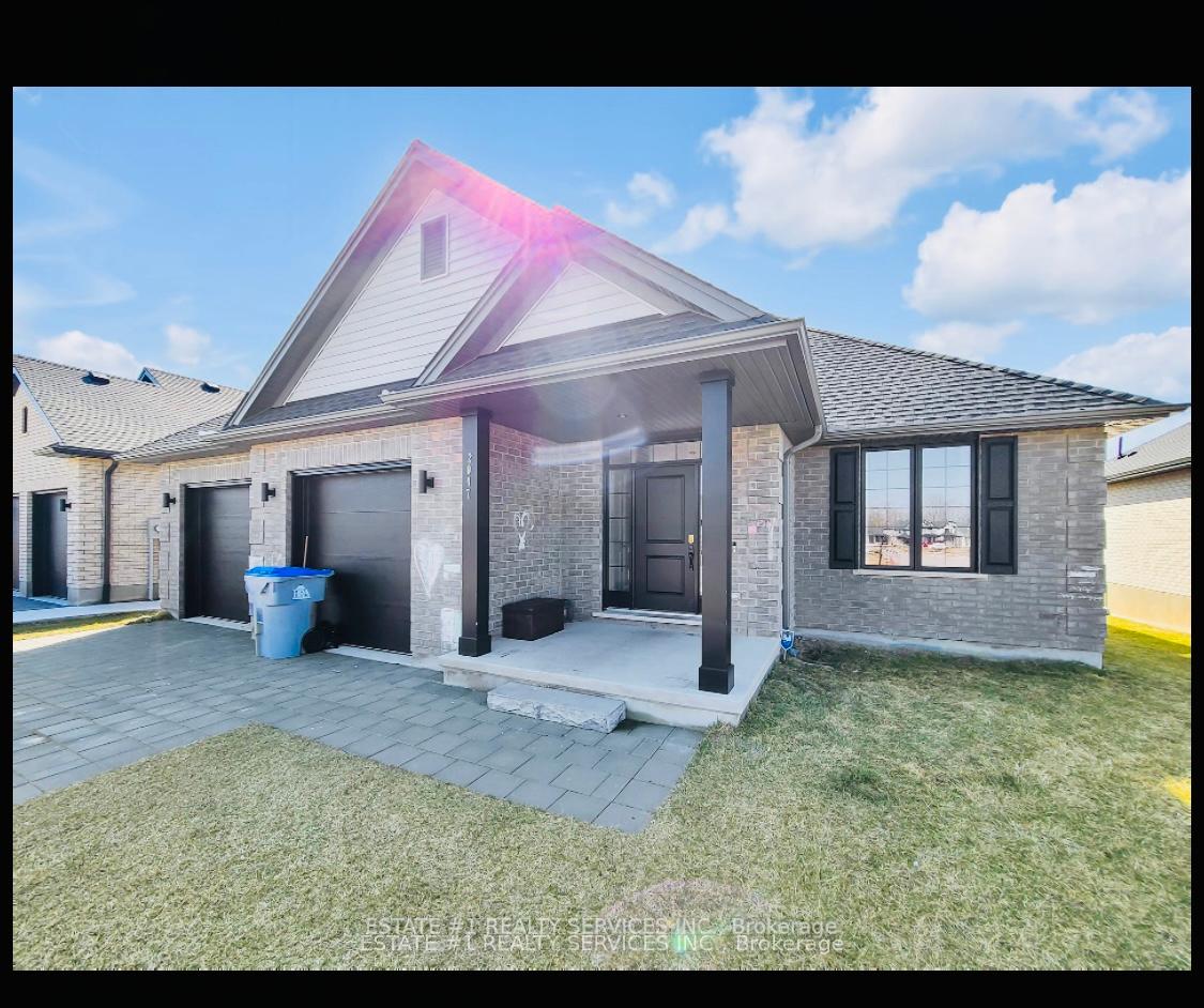 Photo 3 of 2047 Lockwood Crescent, Strathroy-Caradoc, Rural Strathroy-Caradoc — HOMEH
