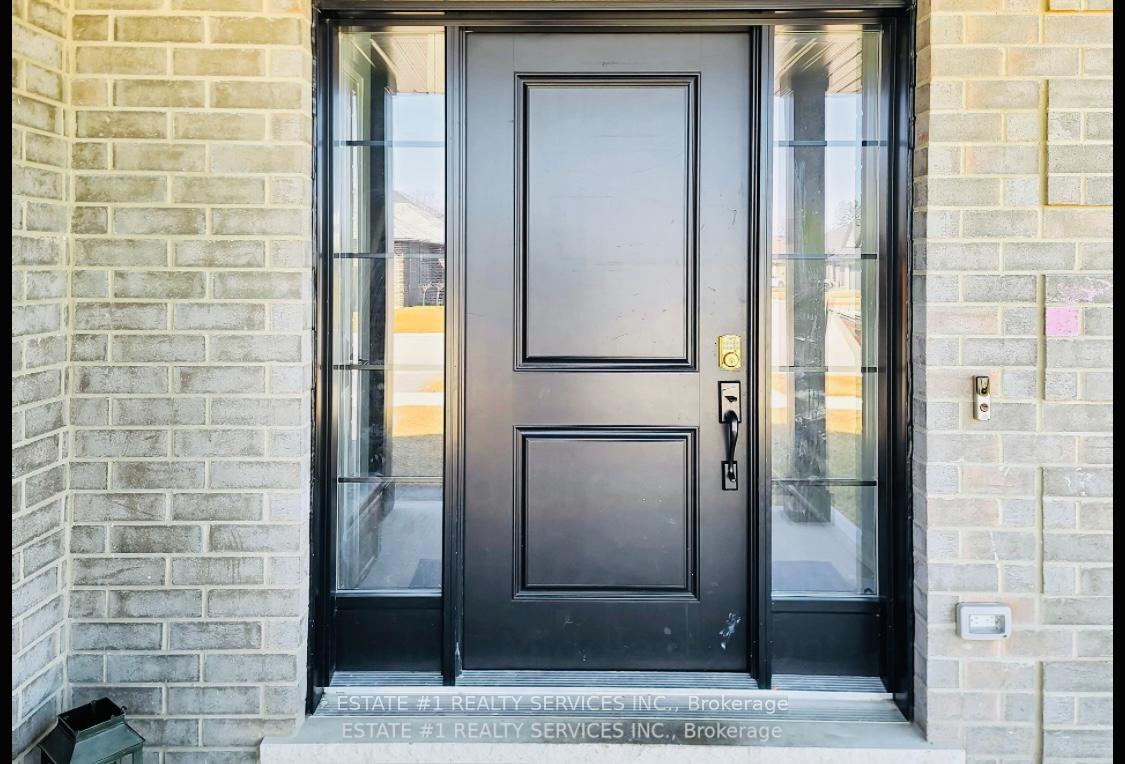 Photo 5 of 2047 Lockwood Crescent, Strathroy-Caradoc, Rural Strathroy-Caradoc — HOMEH