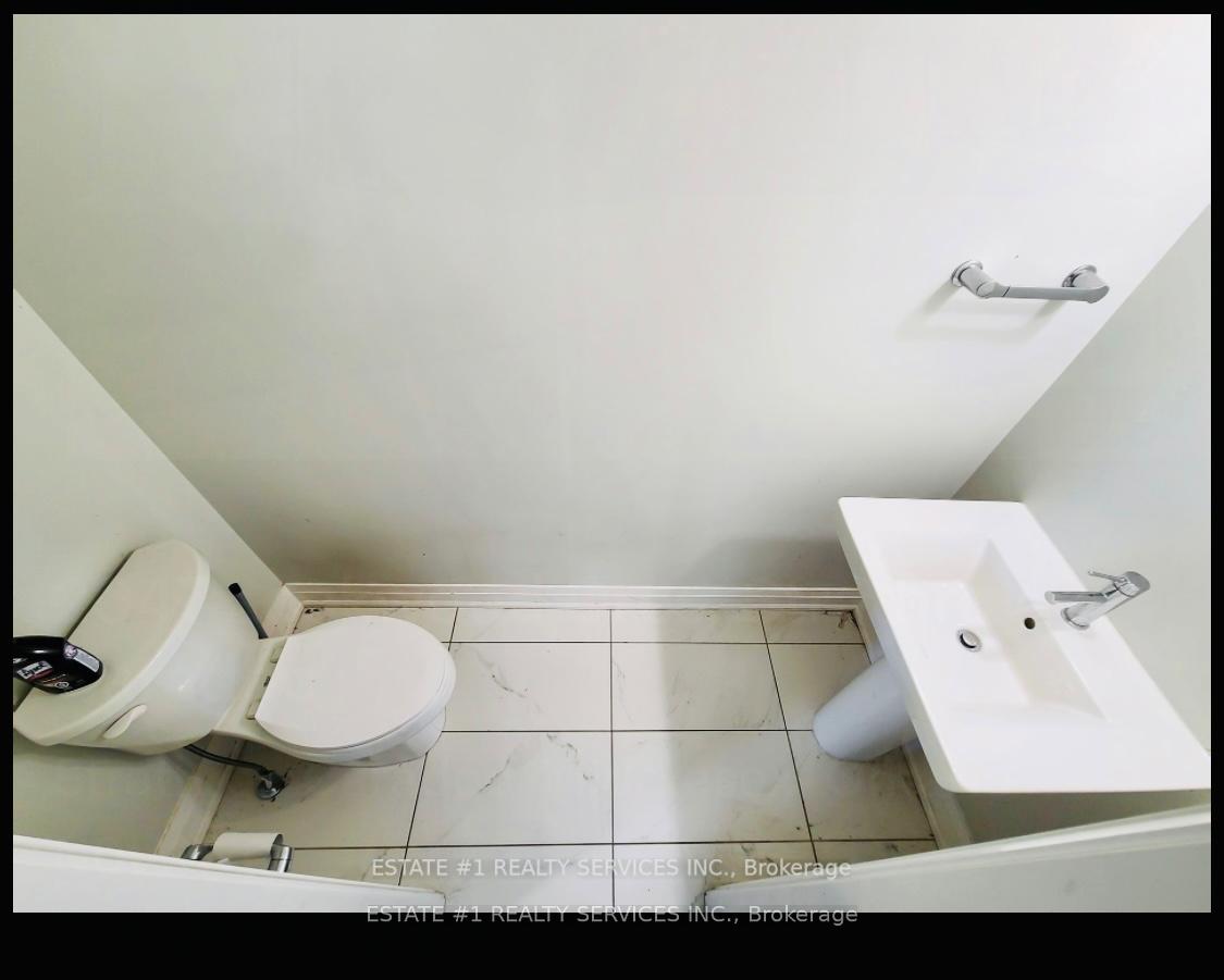 Photo 10 of 2047 Lockwood Crescent, Strathroy-Caradoc, Rural Strathroy-Caradoc — HOMEH