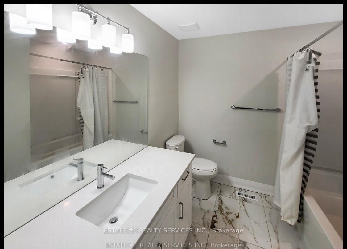 Photo 35 of 2047 Lockwood Crescent, Strathroy-Caradoc, Rural Strathroy-Caradoc — HOMEH