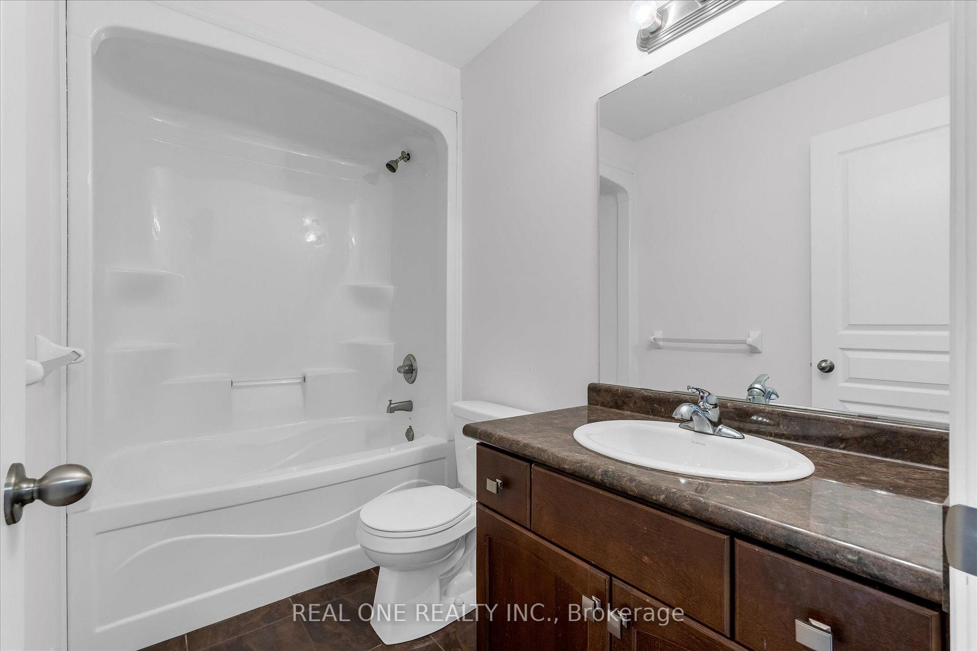 Photo 16 of Unit 19, 70 Highgate Drive, Hamilton, Stoney Creek Mountain — HOMEH