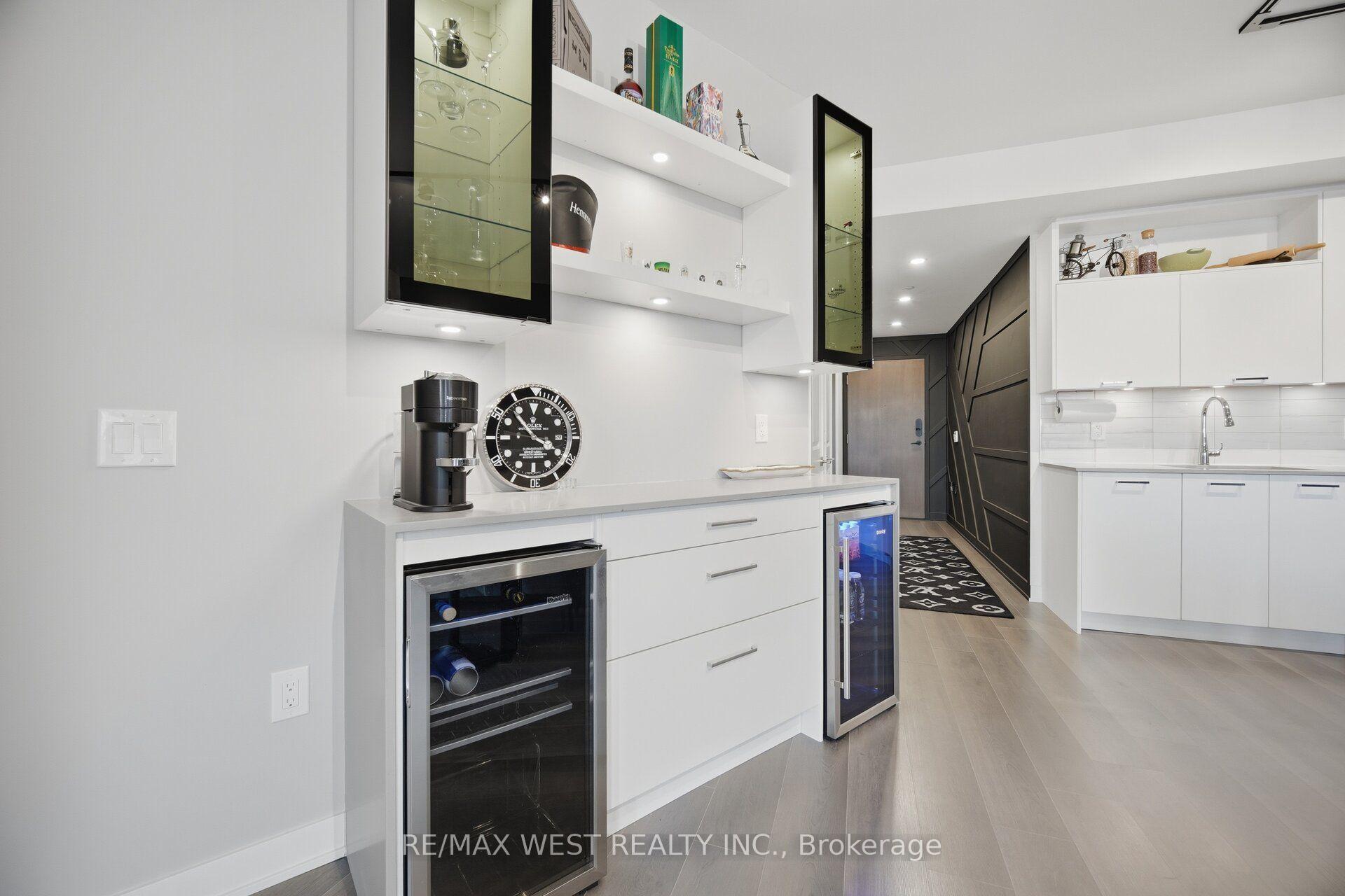 Photo 12 of Unit 312, 120 Eagle Rock Way, Vaughan, Rural Vaughan — HOMEH