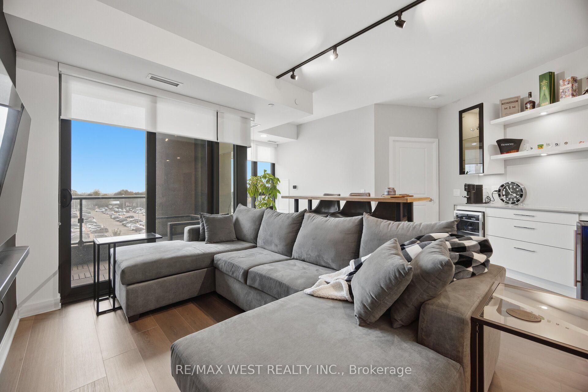 Photo 17 of Unit 312, 120 Eagle Rock Way, Vaughan, Rural Vaughan — HOMEH