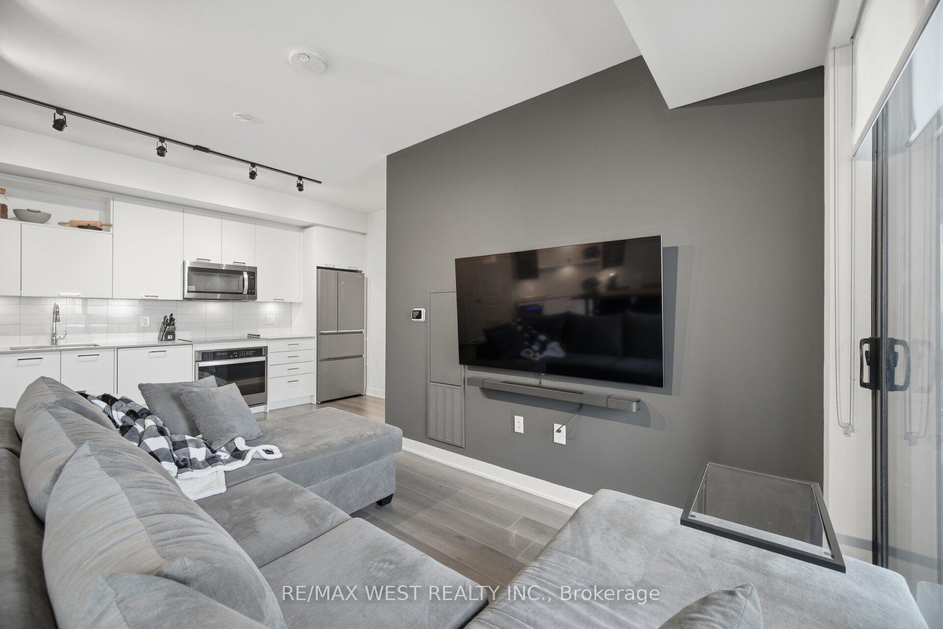 Photo 20 of Unit 312, 120 Eagle Rock Way, Vaughan, Rural Vaughan — HOMEH