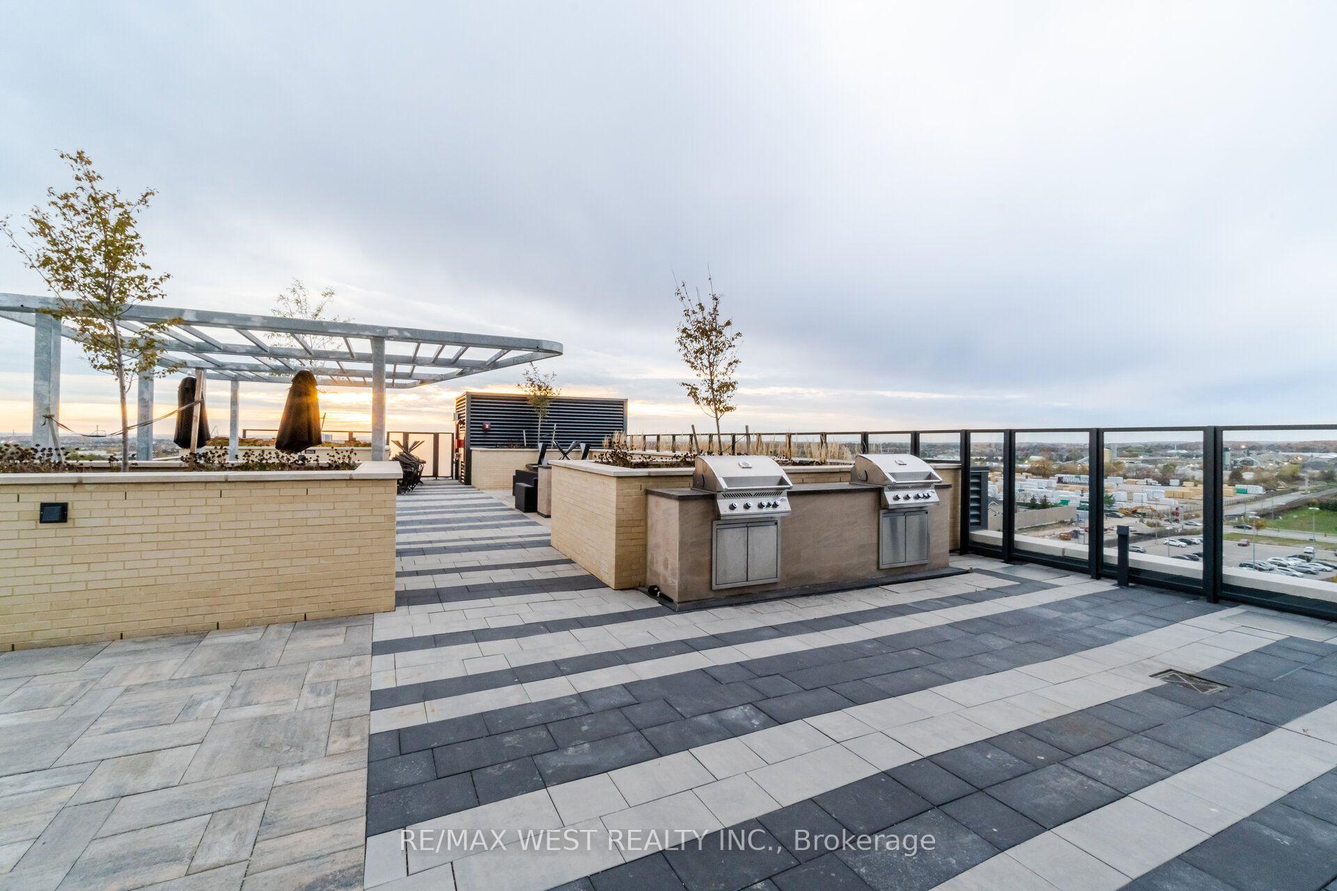 Photo 44 of Unit 312, 120 Eagle Rock Way, Vaughan, Rural Vaughan — HOMEH