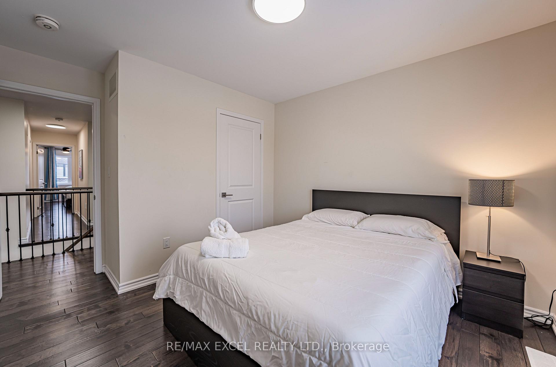 Photo 18 of Unit Main, 30 Vaudeville Drive, Etobicoke, Alderwood — HOMEH