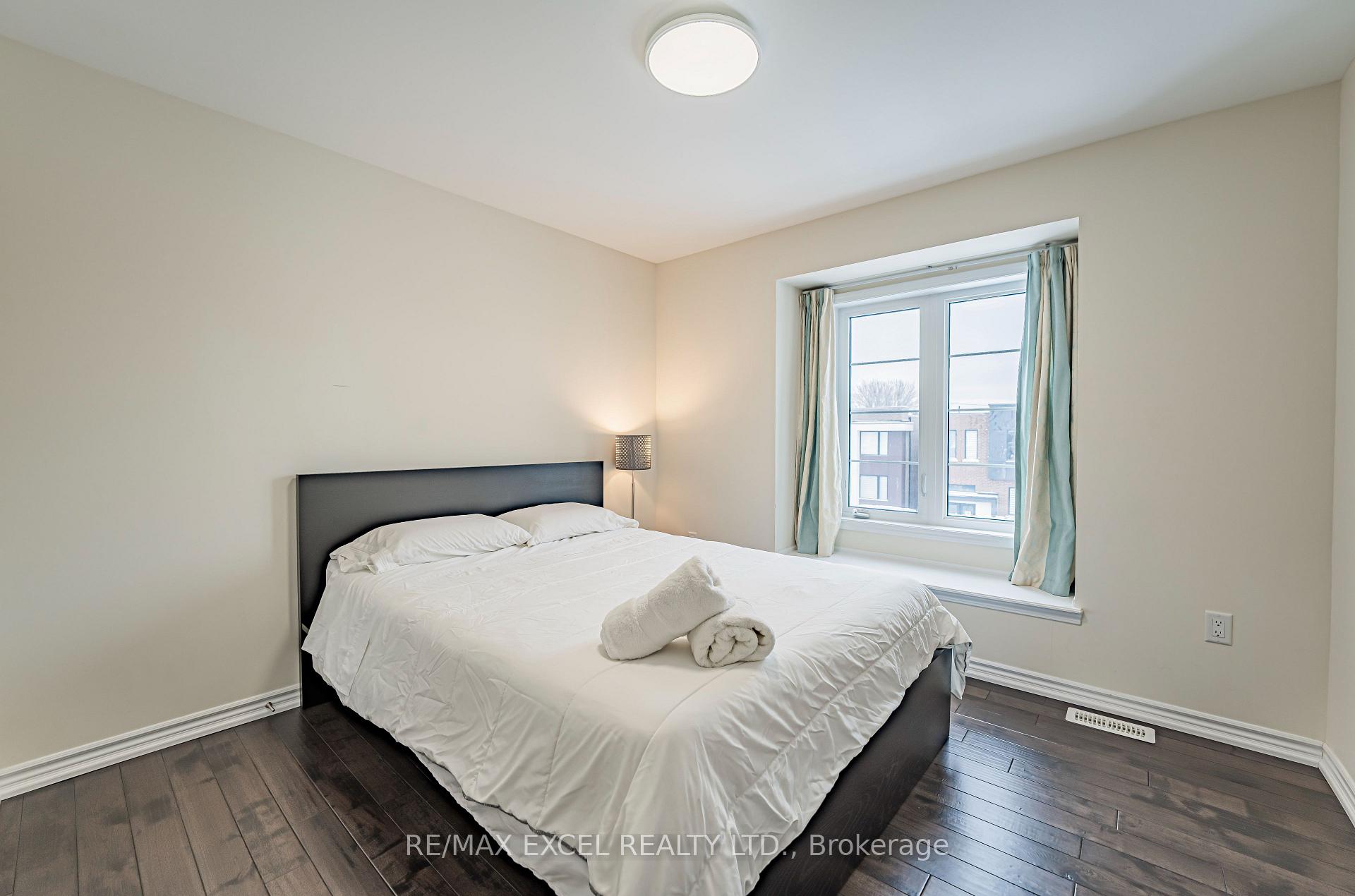 Photo 19 of Unit Main, 30 Vaudeville Drive, Etobicoke, Alderwood — HOMEH
