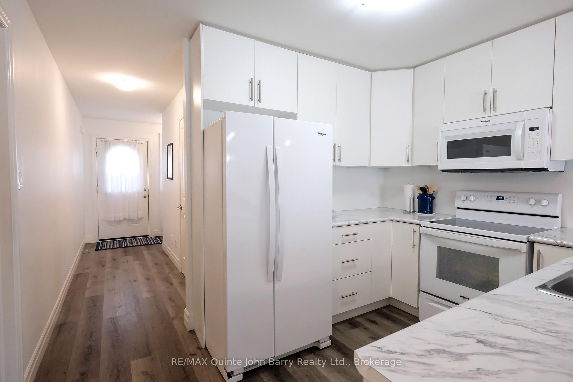 Photo 7 of 25 Hillside Meadow Drive, Quinte West, Murray Ward — HOMEH