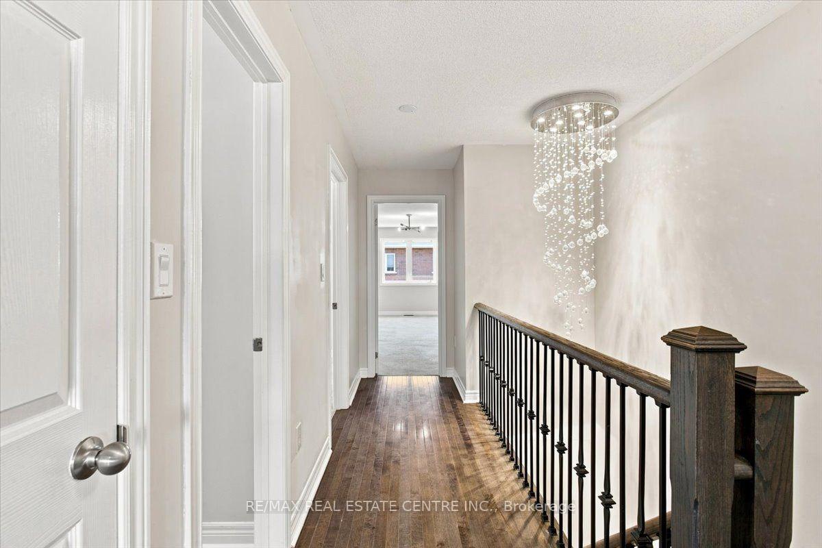 Photo 17 of 1053 Job Crescent, Milton, Harrison — HOMEH