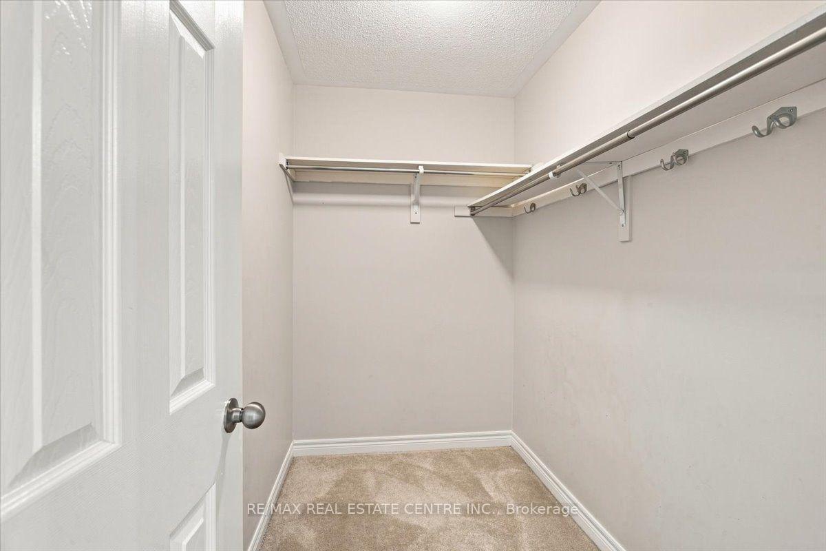 Photo 24 of 1053 Job Crescent, Milton, Harrison — HOMEH