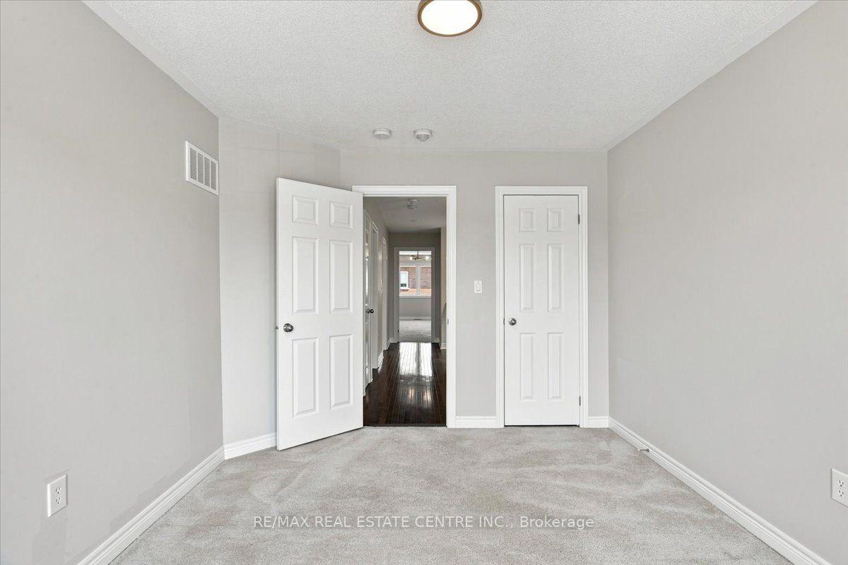 Photo 26 of 1053 Job Crescent, Milton, Harrison — HOMEH